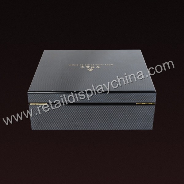 Wooden packing box for healthcare products 01