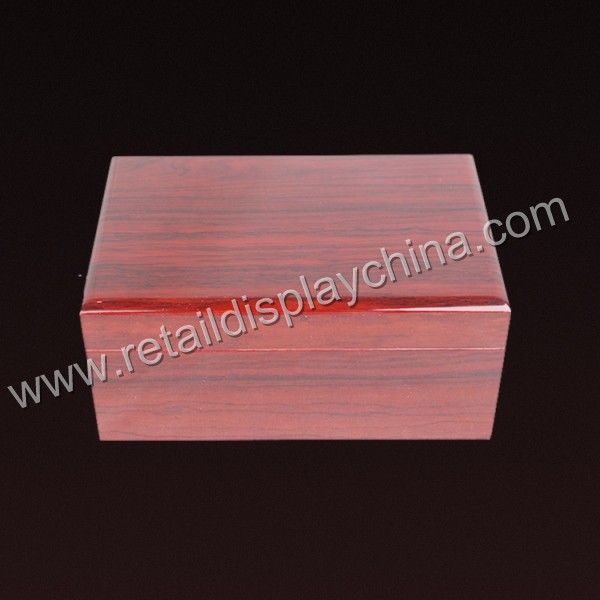 Wooden packing box for healthcare products 03